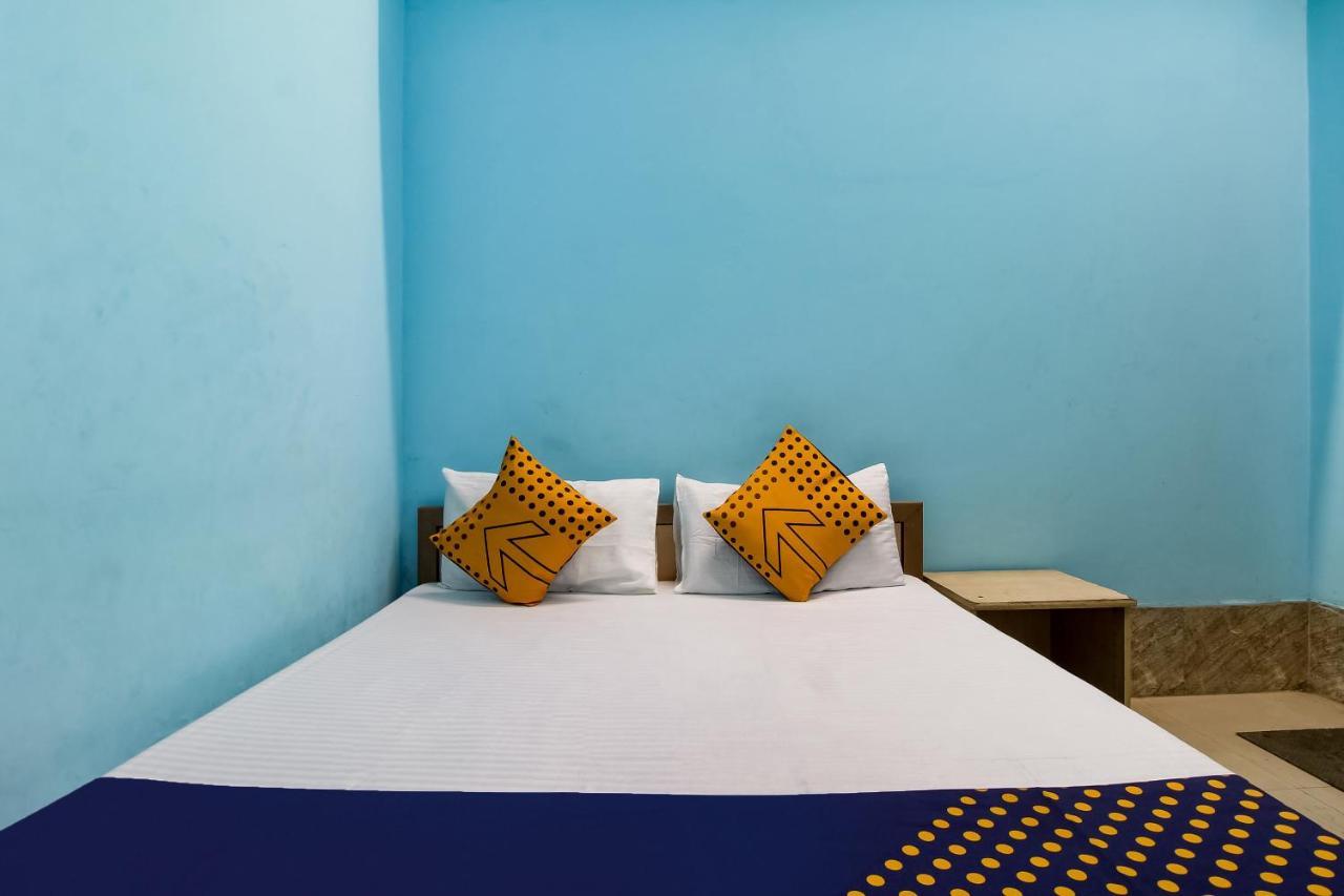 Spot On 40972 Hotel Gurubaksh Rāmpur Exterior foto