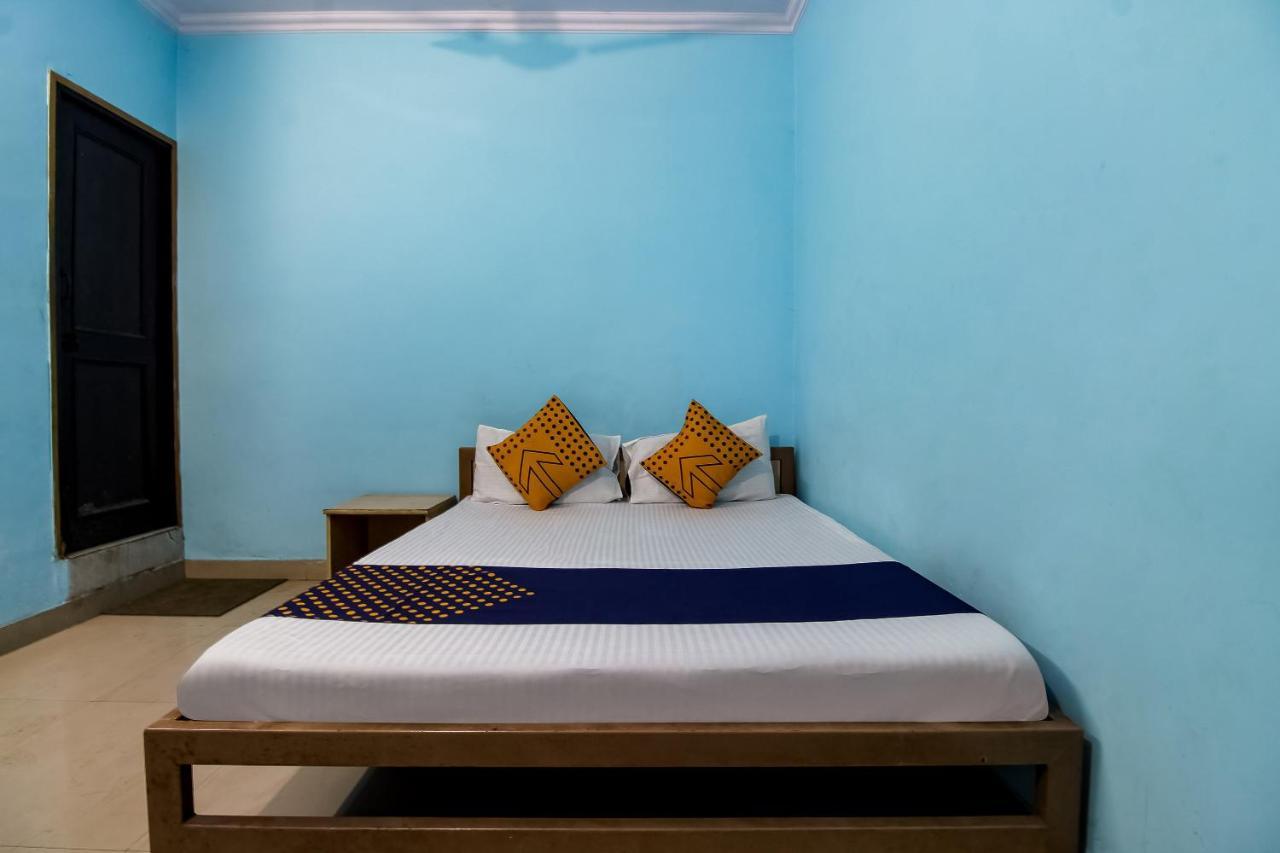 Spot On 40972 Hotel Gurubaksh Rāmpur Exterior foto